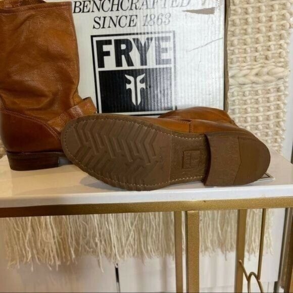 Frye Cognac " Whiskey" Short Leather Boots Size 6.5 - Picture 7 of 10